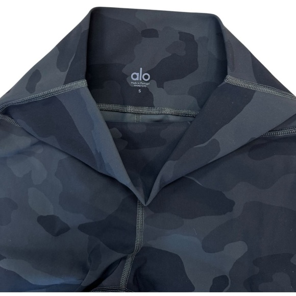 NWT Alo High-Waist Camo Vapor Legging in Black Camouflage Size Small - Picture 10 of 11